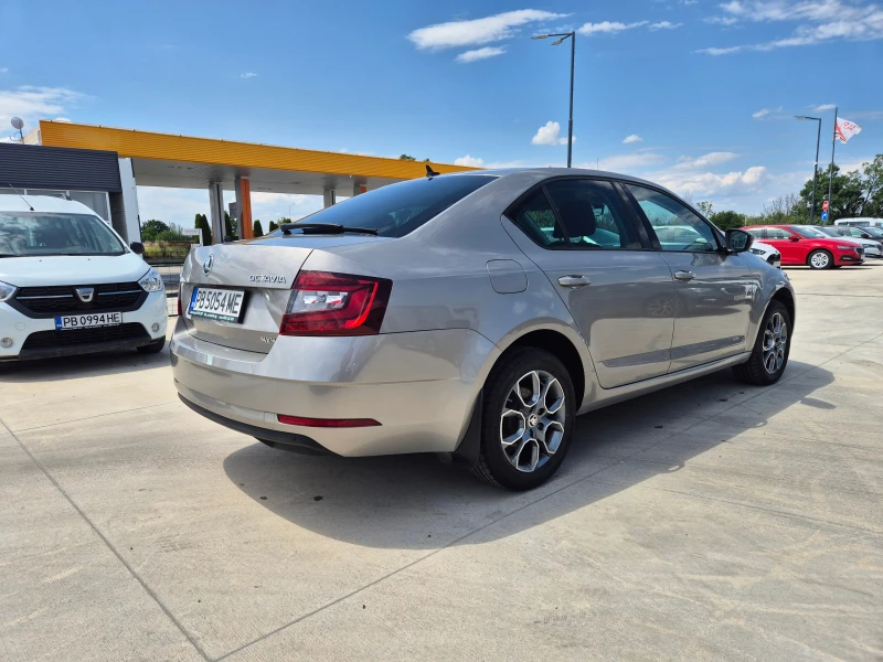 Skoda Octavia С-Гаранция-4x4-А/Т 2.0 150кс, снимка 5 - Автомобили и джипове - 49226440
