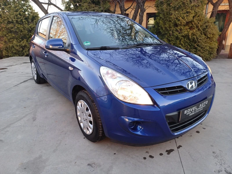 Hyundai I20 1.2 бензин 2012г 126000км ПЕРФЕКТ, снимка 7 - Автомобили и джипове - 49379131