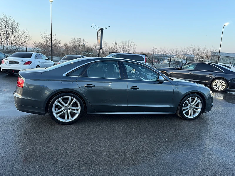 Audi S8 MATRIX-LED-DISTRONIK-360 KAMERI-KARBON-ALKANTAR-!!, снимка 7 - Автомобили и джипове - 49625789