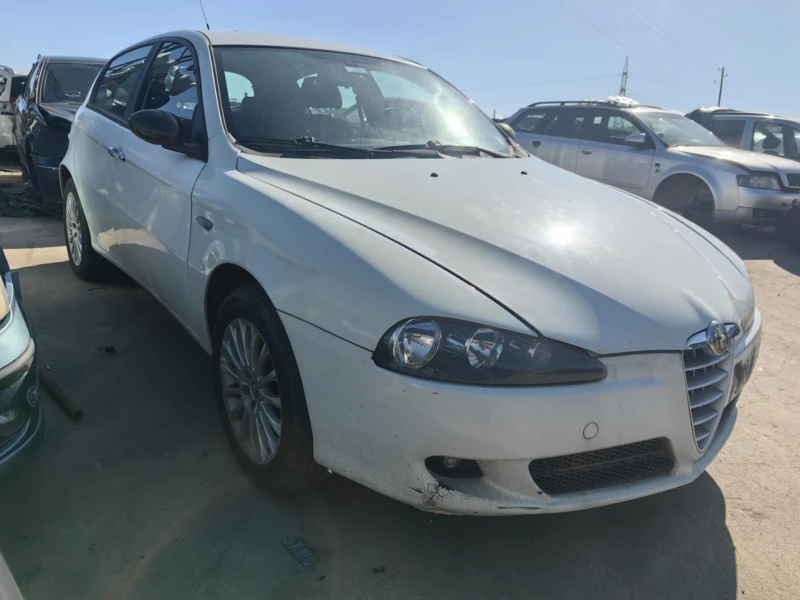 Alfa Romeo 147 1.6, снимка 2 - Автомобили и джипове - 50077149