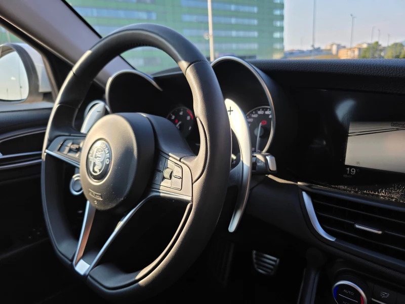 Alfa Romeo Giulia Veloce Q4 2.2 JTD, снимка 11 - Автомобили и джипове - 51244068