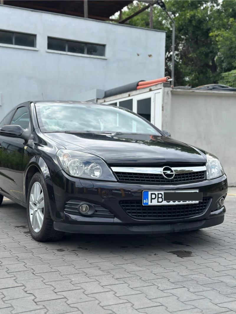 Opel Astra 1.7 GTC, снимка 6 - Автомобили и джипове - 52153801