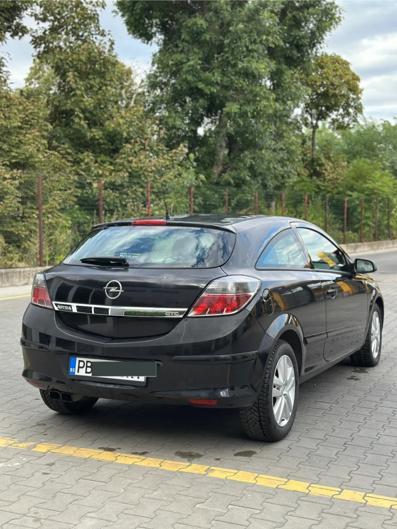 Opel Astra 1.7 GTC, снимка 7 - Автомобили и джипове - 52153801