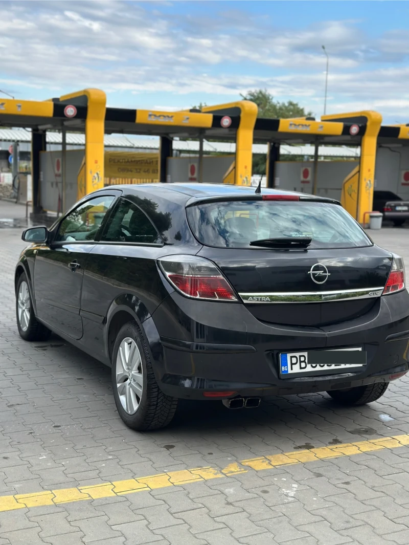 Opel Astra 1.7 GTC, снимка 8 - Автомобили и джипове - 52153801