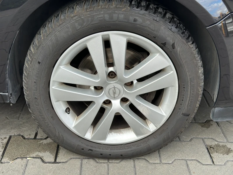 Opel Astra 1.7 GTC, снимка 5 - Автомобили и джипове - 52153801