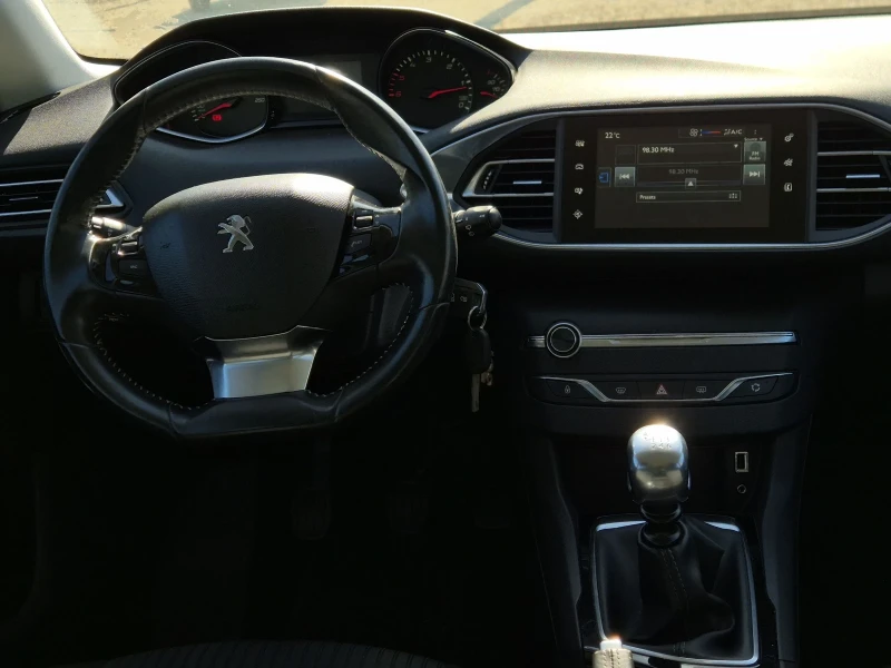 Peugeot 308 1.6HDI , снимка 10 - Автомобили и джипове - 51762222