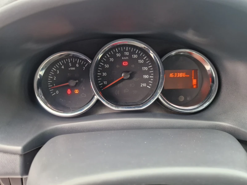 Dacia Sandero 1.5DCI 90HP.STEPWEY ITALIA, снимка 12 - Автомобили и джипове - 52038056
