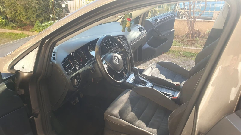 VW Golf 1, 4 TGI 6B, снимка 8 - Автомобили и джипове - 52851585