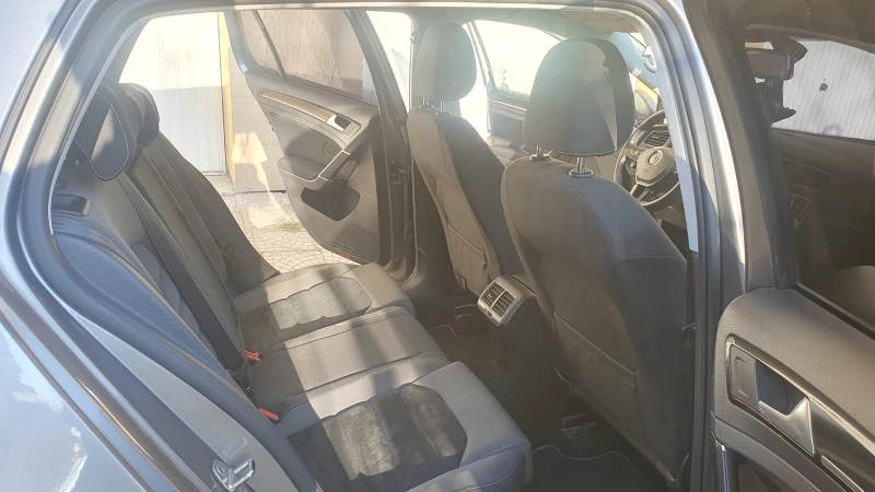 VW Golf 1, 4 TGI 6B, снимка 10 - Автомобили и джипове - 52851585