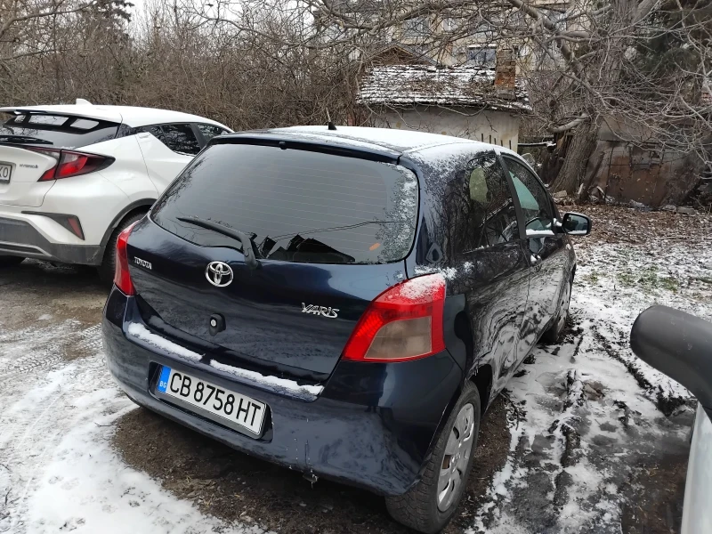 Toyota Yaris 1, 3i, снимка 10 - Автомобили и джипове - 53370422