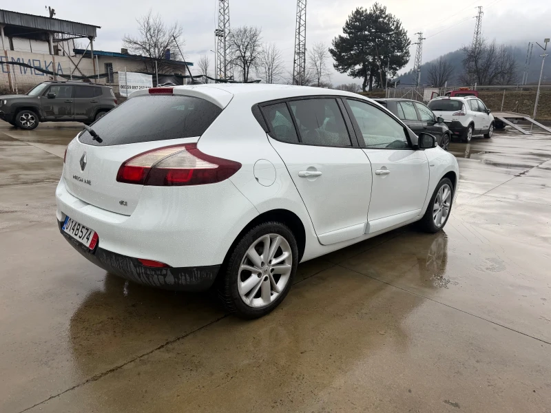 Renault Megane Facelift / Navi/ 130.000 km /, снимка 5 - Автомобили и джипове - 53055627