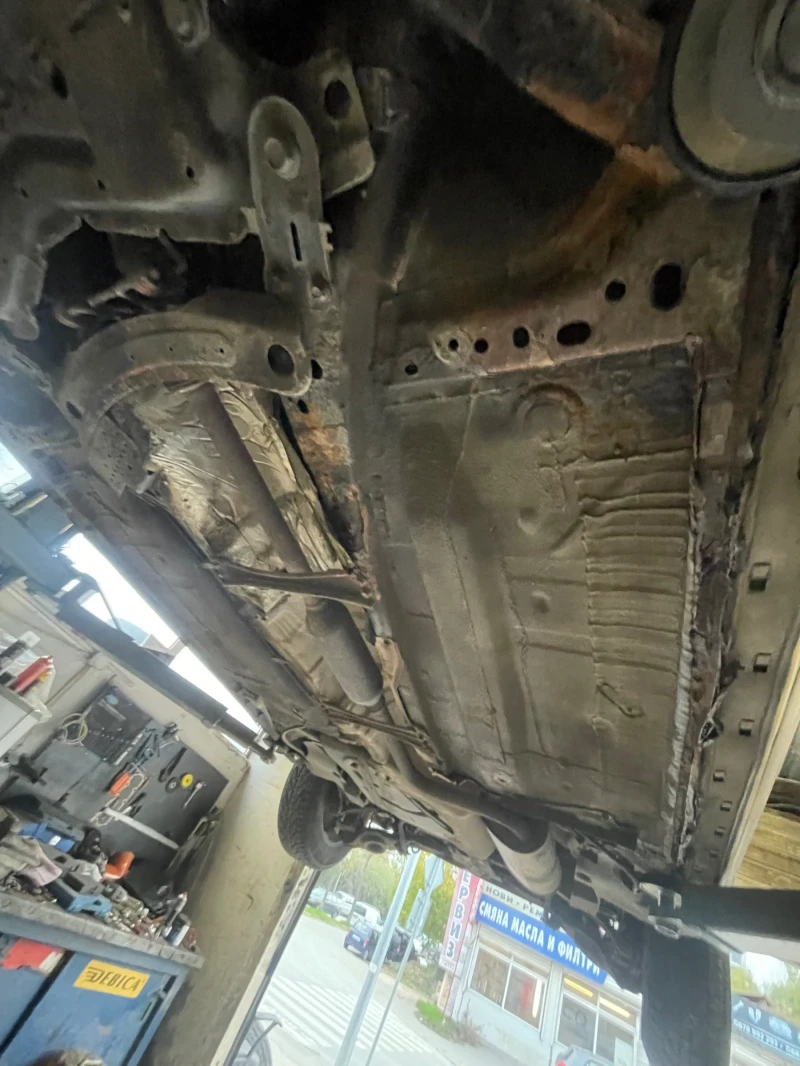 Mazda 3 1.4 84, снимка 13 - Автомобили и джипове - 53277962