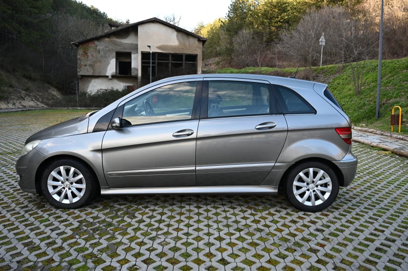 Mercedes-Benz B 180, снимка 4 - Автомобили и джипове - 53401802
