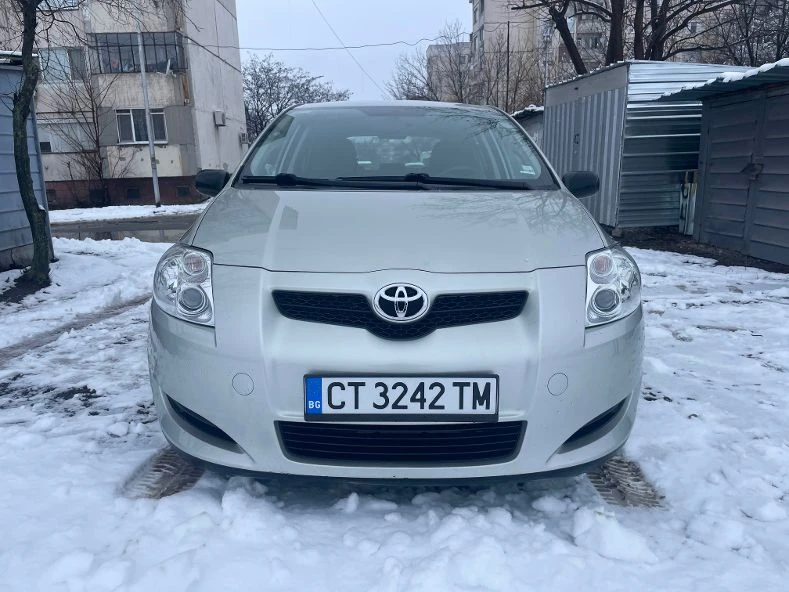 Toyota Auris 1.4 D4D, снимка 5 - Автомобили и джипове - 48653992