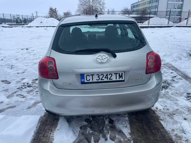 Toyota Auris 1.4 D4D, снимка 7 - Автомобили и джипове - 48653992