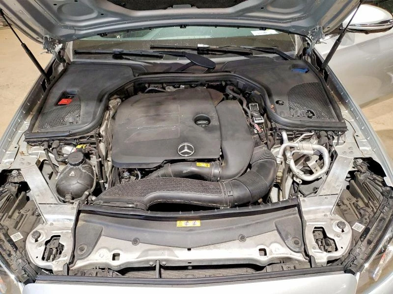 Mercedes-Benz E 350 4MATIC AMG PKG, снимка 11 - Автомобили и джипове - 54710308