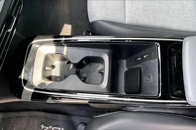 VW ID.4 Pro, снимка 15 - Автомобили и джипове - 54879126