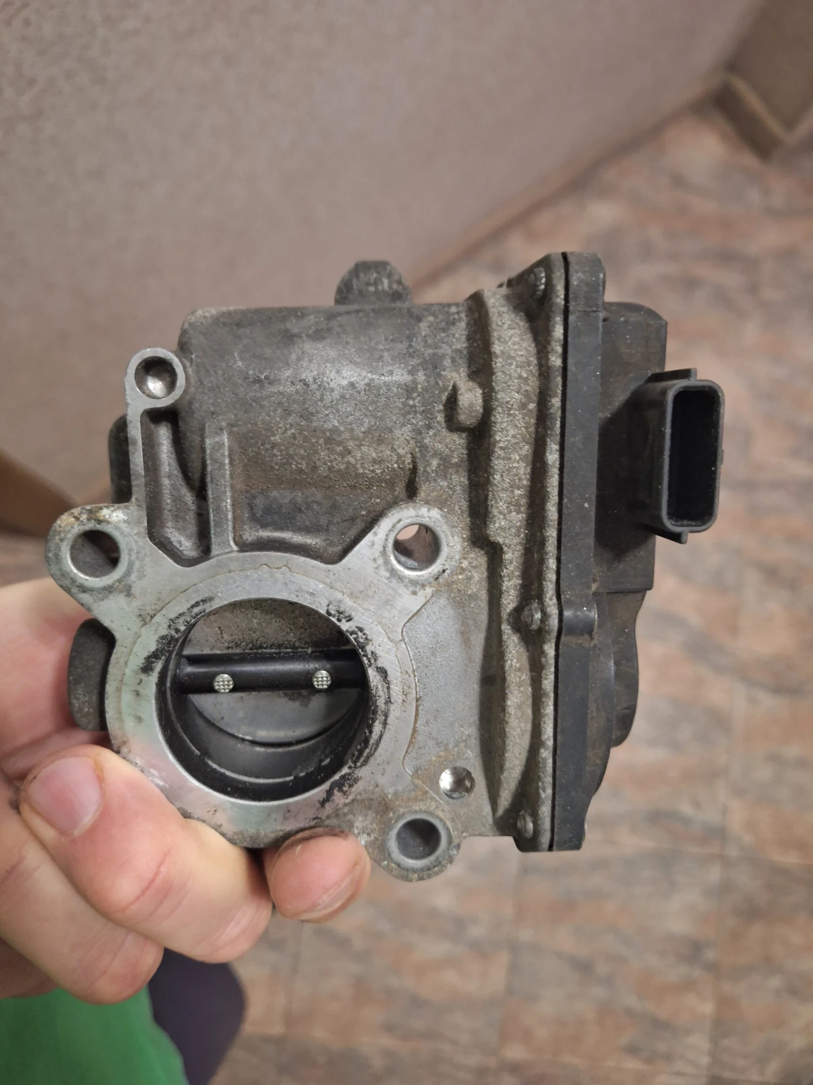 Dacia Logan 1.2 бензин, снимка 1