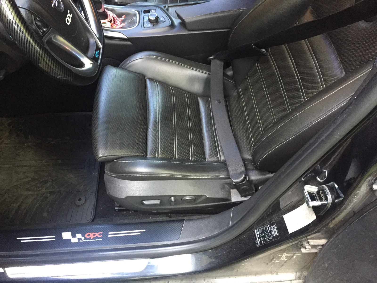 Opel Insignia OPC 2.8T V6 4x4 325 ..81500  | Mobile.bg   16