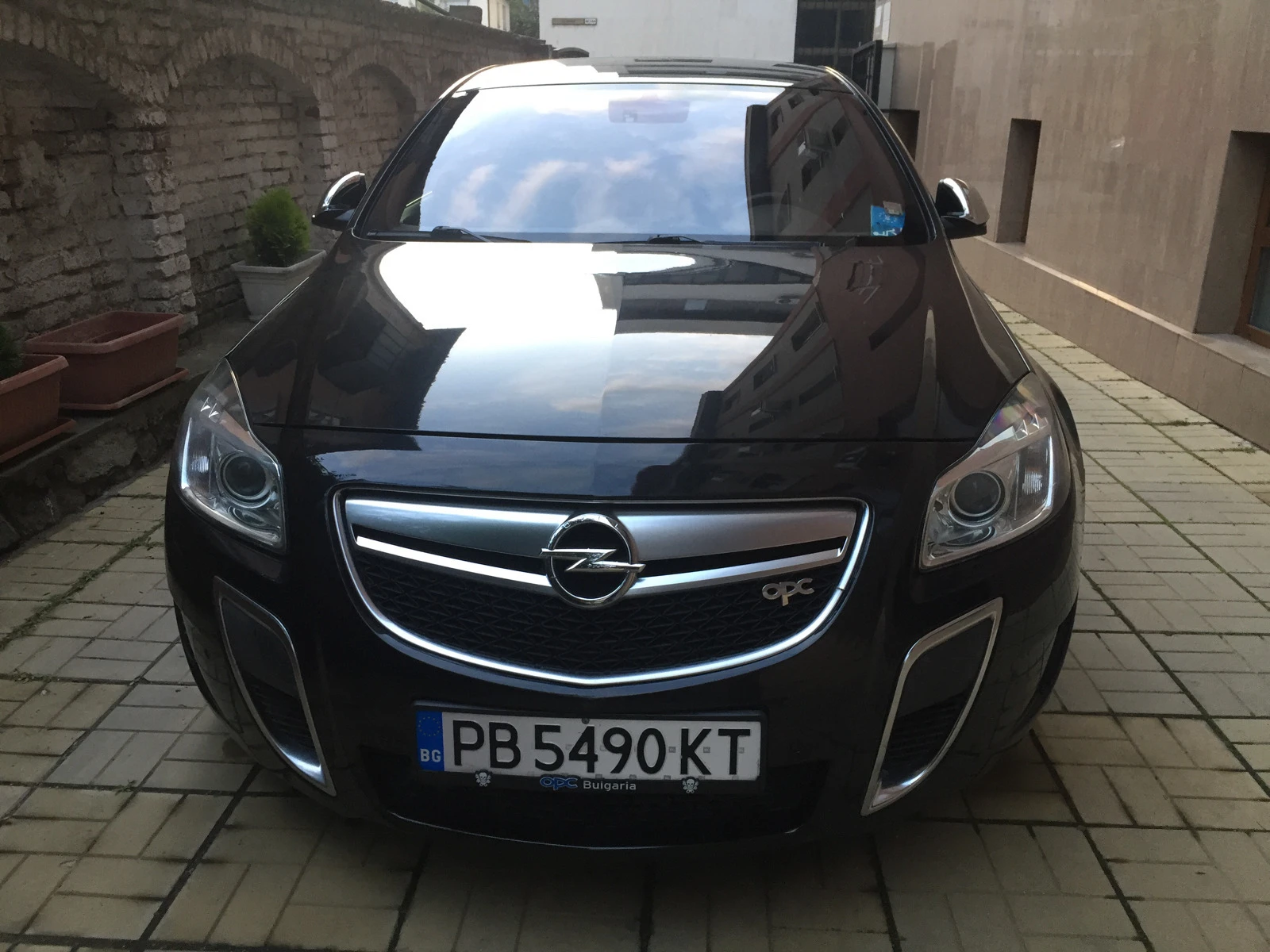 Opel Insignia OPC 2.8T V6 4x4 325 к.с.81500 км - изображение 2