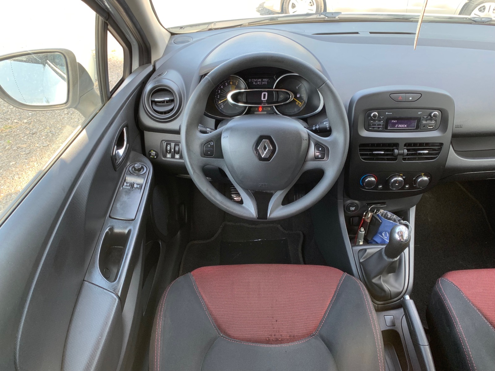 Renault Clio IV ЛИЗИНГ 1.2 16V(74к)GPL EURO 5B  - изображение 10