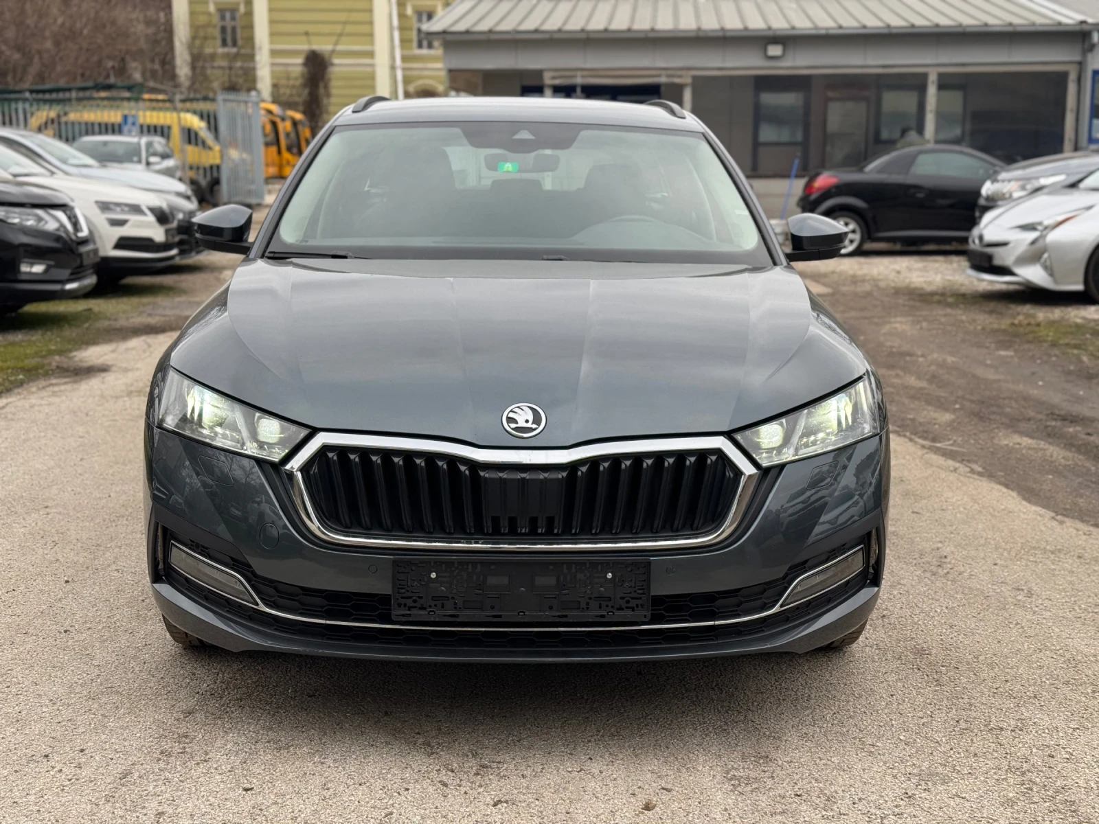 Skoda Octavia 2.0tdi Full Led ШВЕЙЦАРИЯ - изображение 2