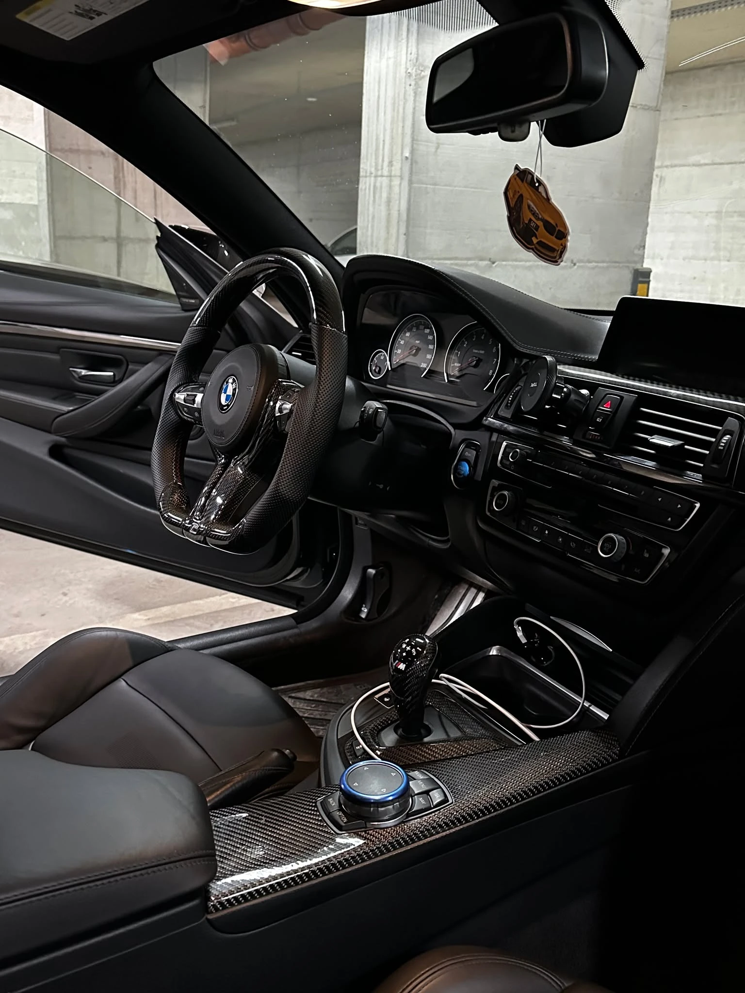 BMW M4  - изображение 10