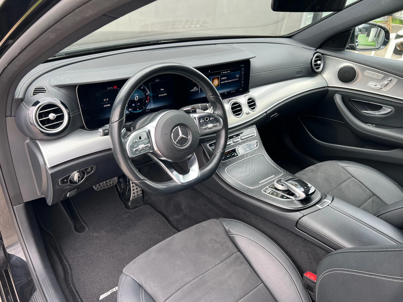 Mercedes-Benz E 220 CDI 4Matic AMG Line  - изображение 7