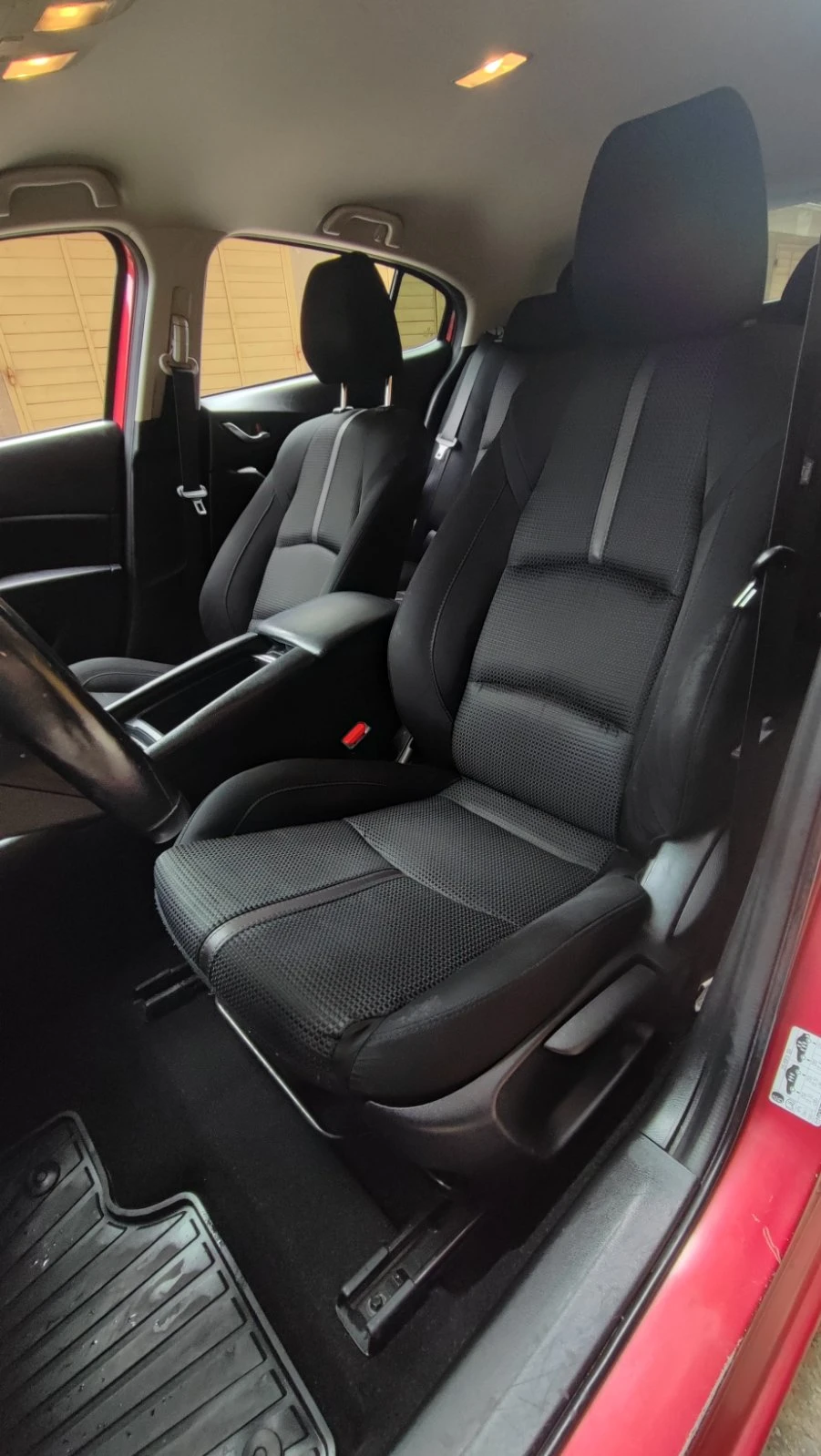 Mazda 3  - изображение 8
