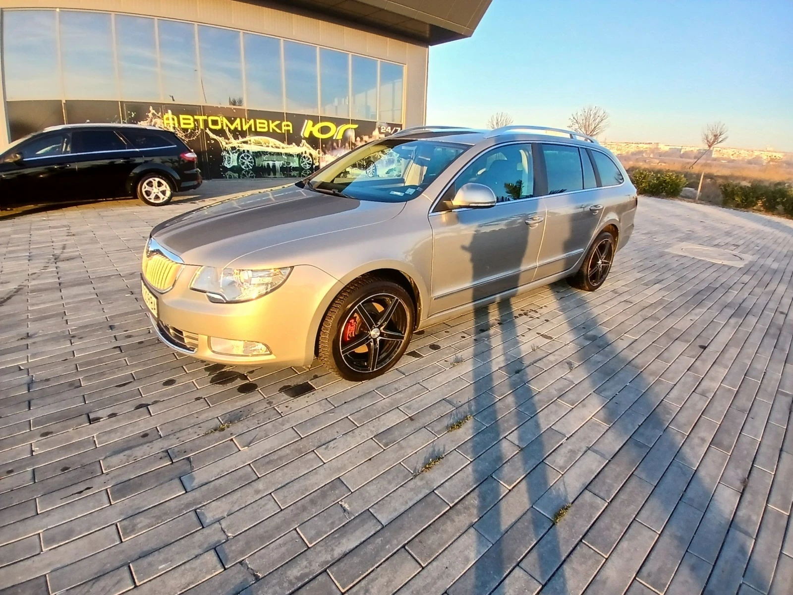 Skoda Superb  - изображение 2