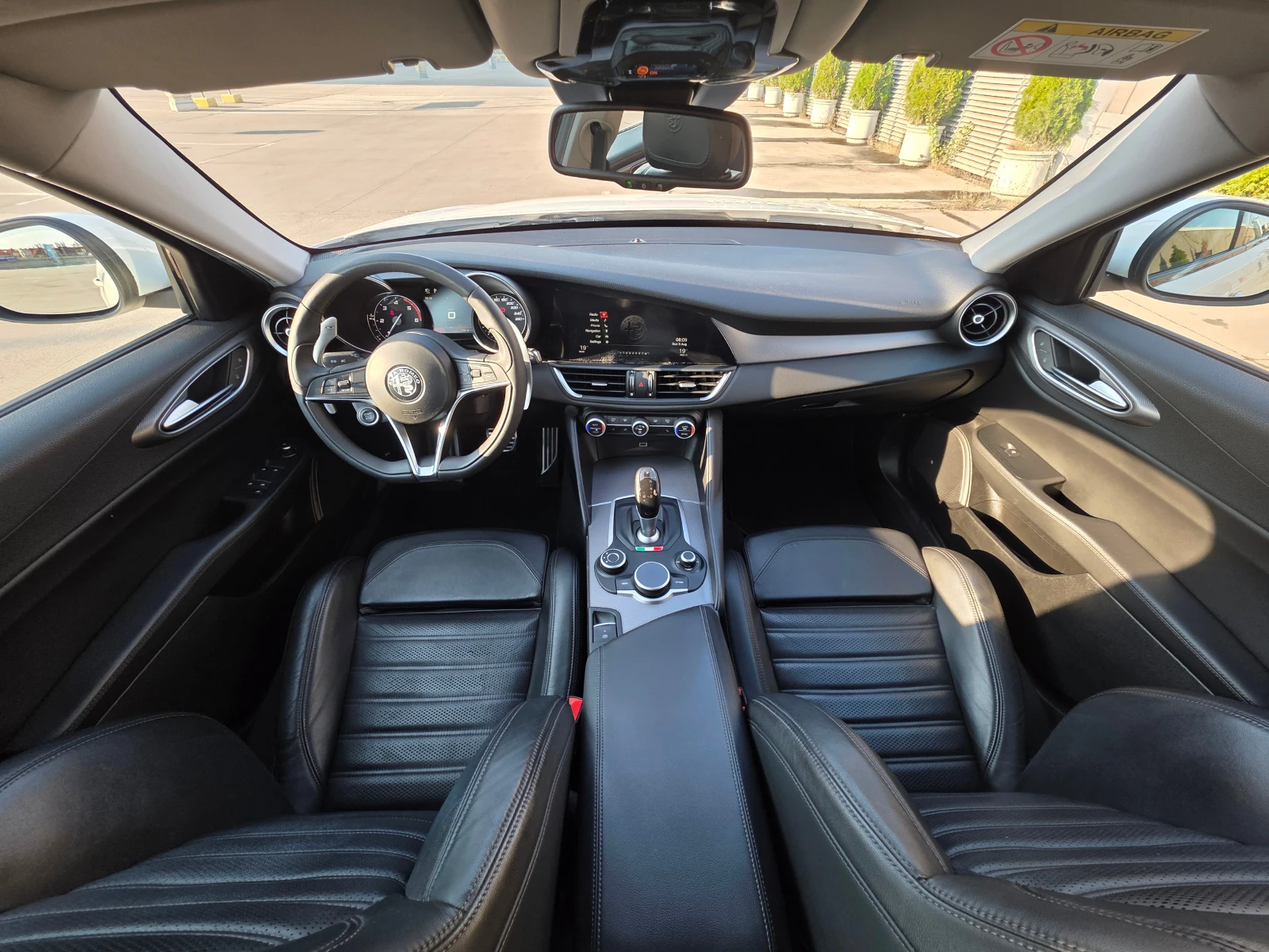 Alfa Romeo Giulia Veloce Q4 2.2 JTD - изображение 9