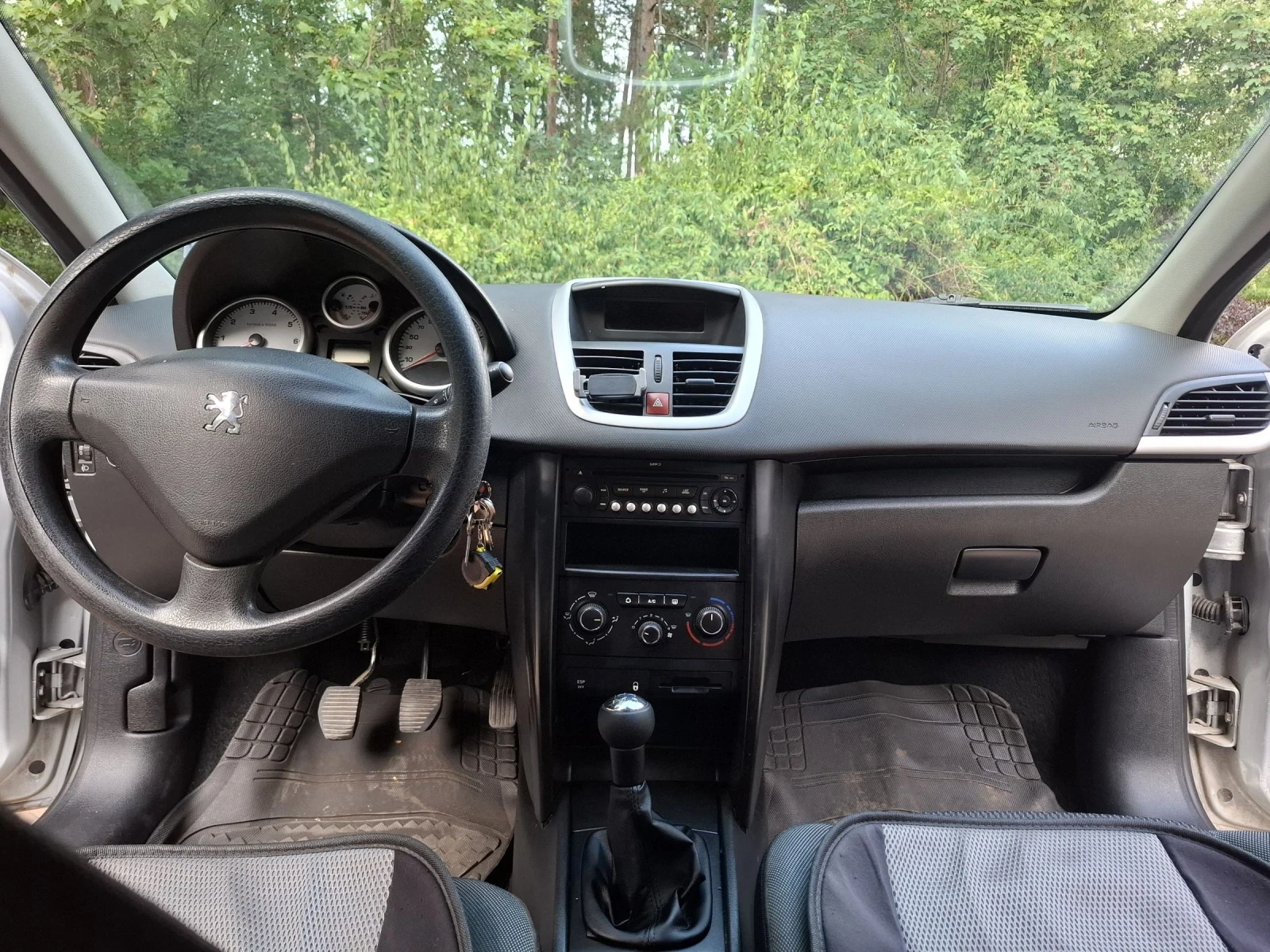 Peugeot 207 1.4 бензин/газ - изображение 10