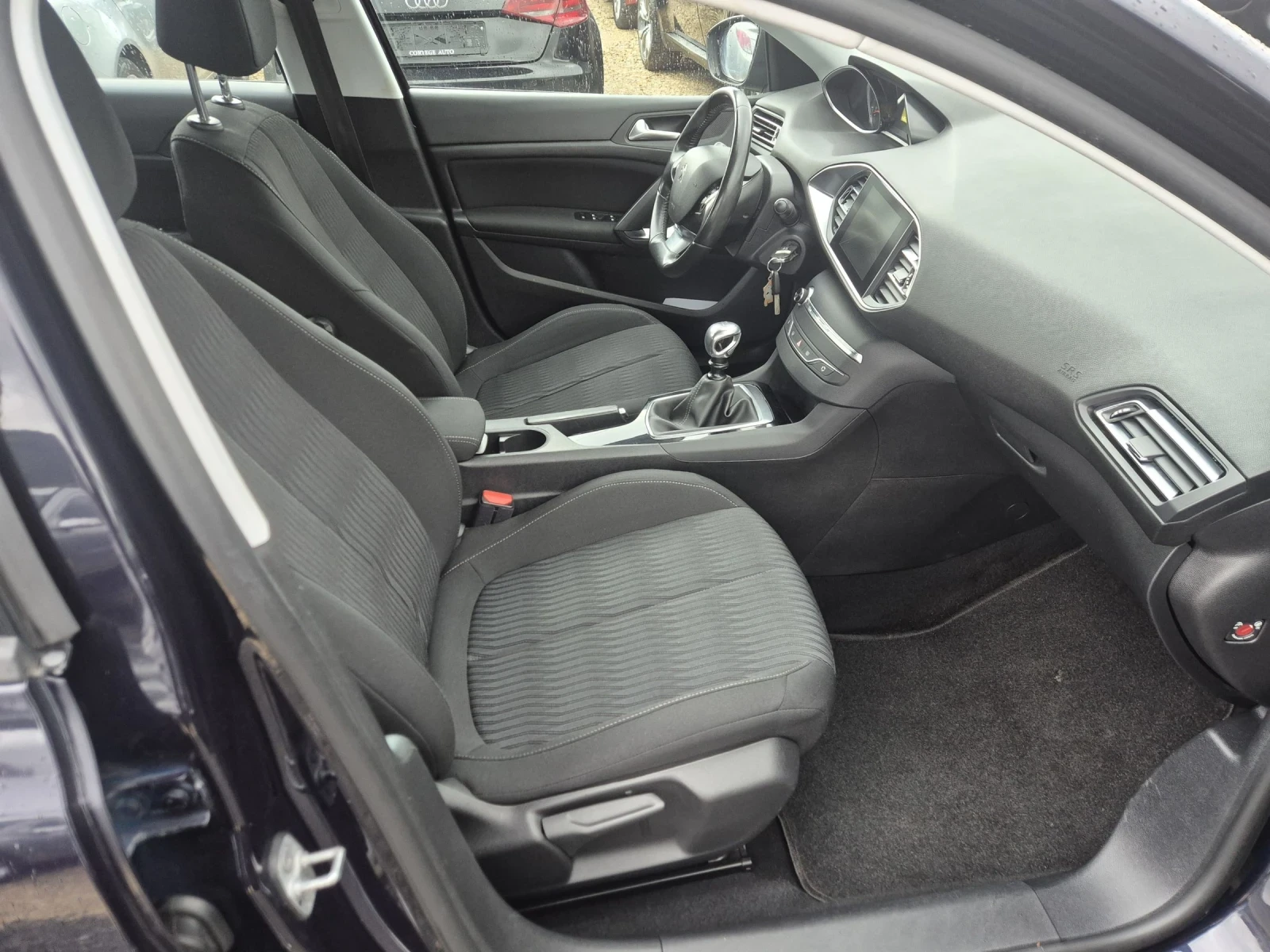 Peugeot 308 1.6HDI  | Mobile.bg � ����������� 10
