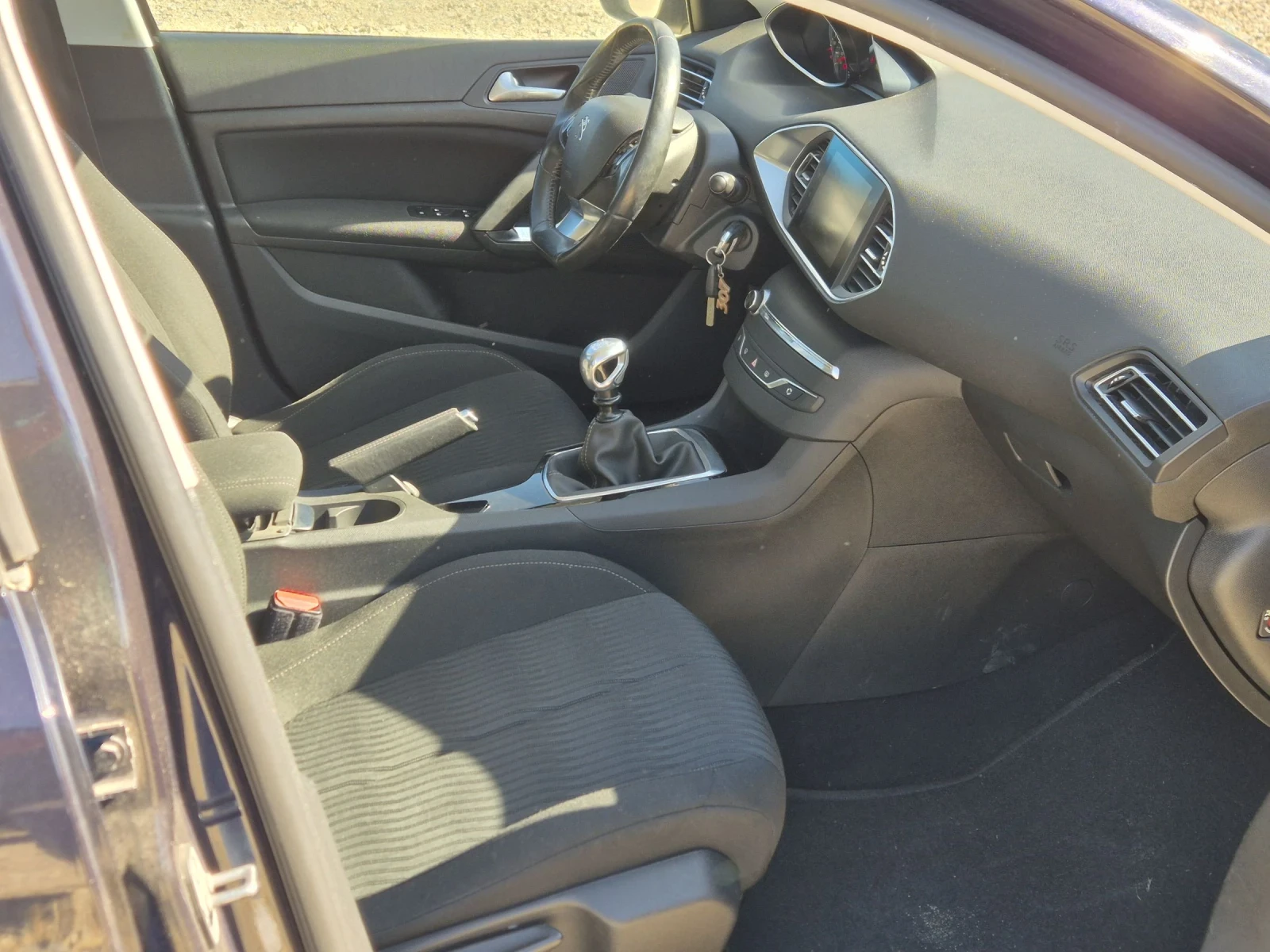 Peugeot 308 1.6HDI  | Mobile.bg   11