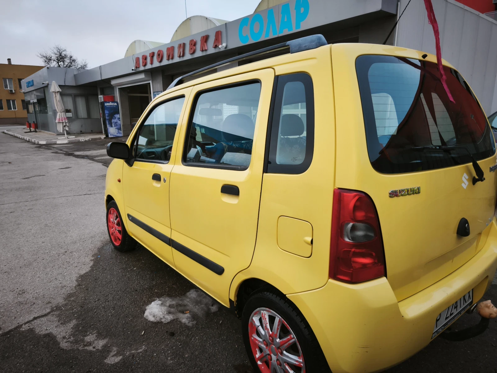 Suzuki Wagon r 1, 3, снимка 4 - Автомобили и джипове - 54321580