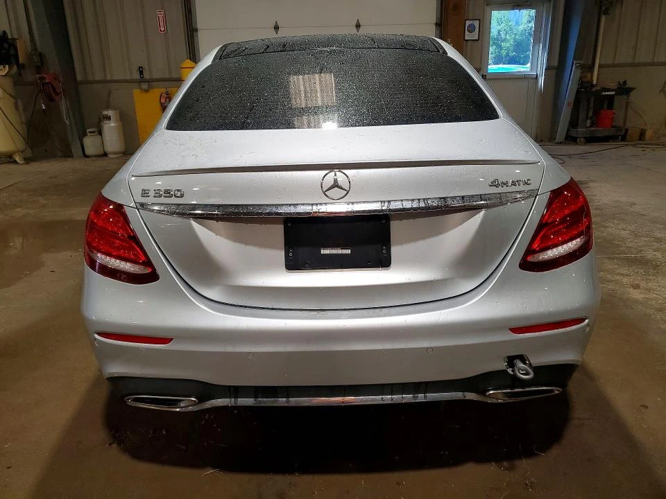 Mercedes-Benz E 350 4MATIC AMG PKG, снимка 6 - Автомобили и джипове - 54710308