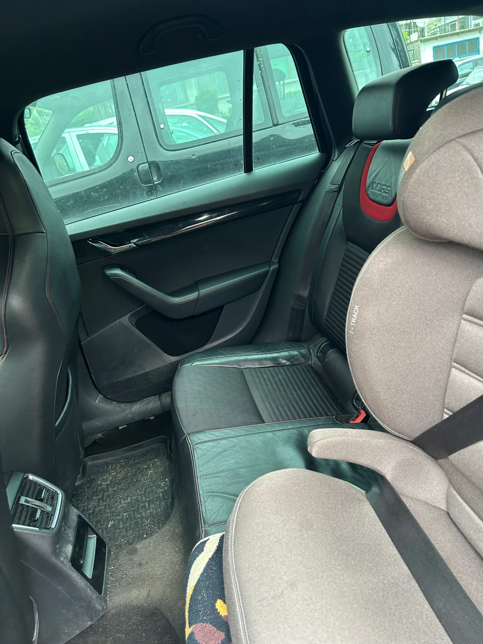 Skoda Octavia, снимка 5 - Автомобили и джипове - 54745885