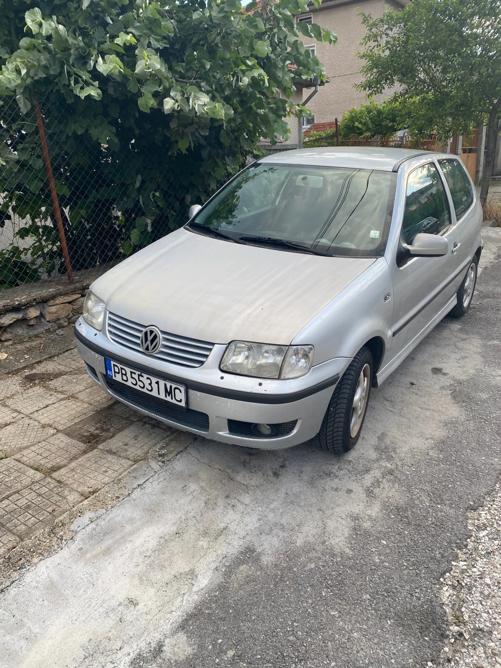 VW Polo