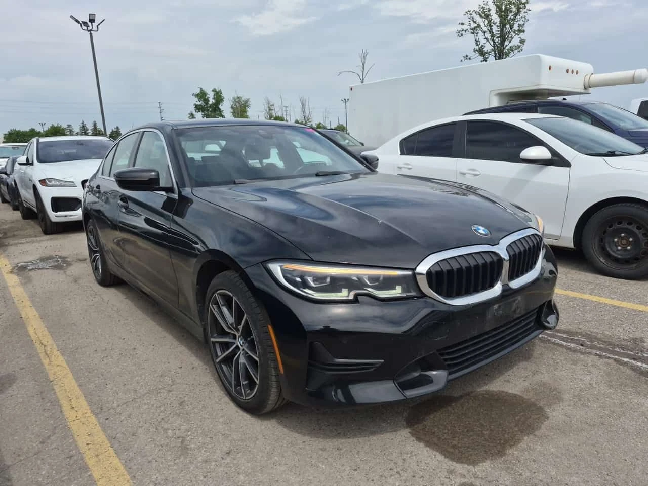 BMW 330 * XDRIVE * CARFAX * БЕЗ ПЪРВОНАЧАЛНА ВНОСКА, снимка 2 - Автомобили и джипове - 54844771