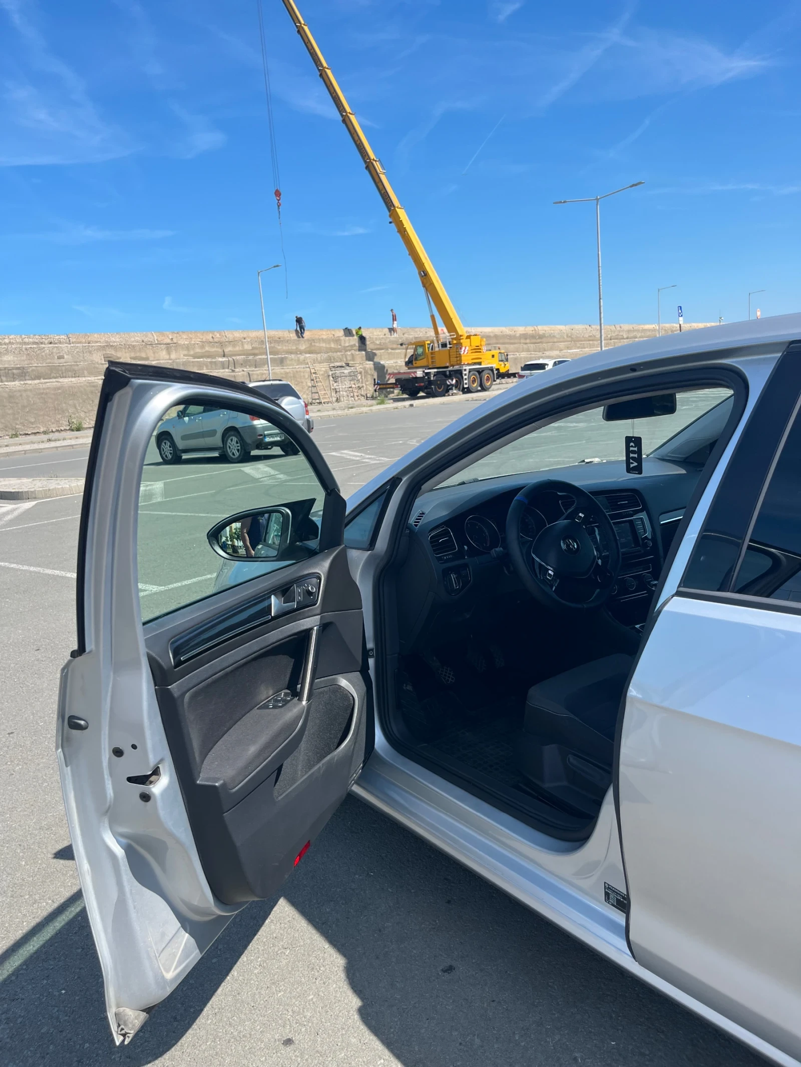 VW Golf     1.6 TDI 110 к.с., снимка 7 - Автомобили и джипове - 54877915