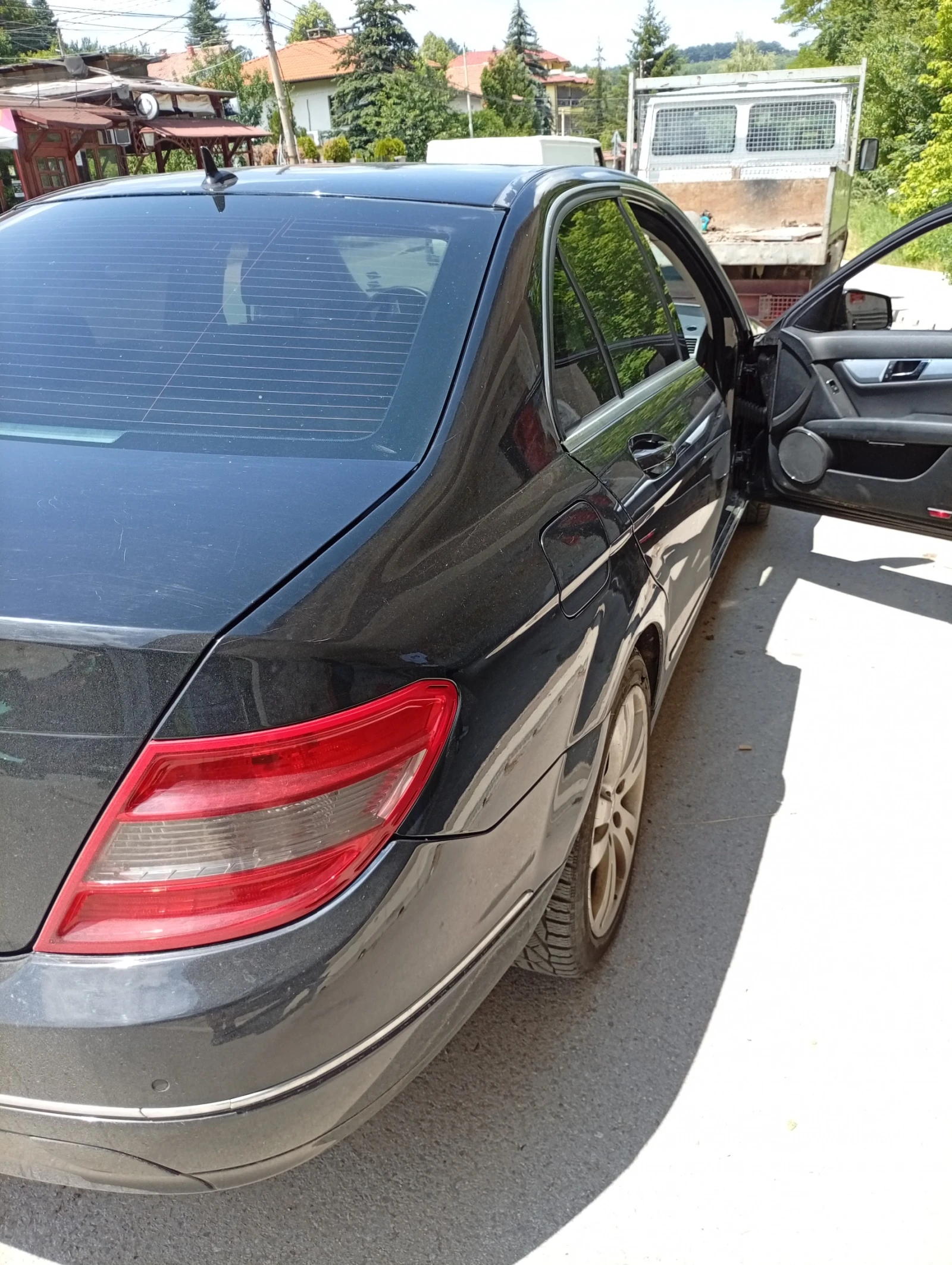 Mercedes-Benz C 200 C200 CGI, снимка 2 - Автомобили и джипове - 55052367