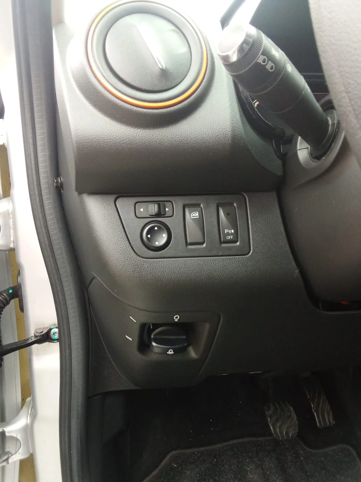 Dacia Spring, снимка 10 - Автомобили и джипове - 55444168