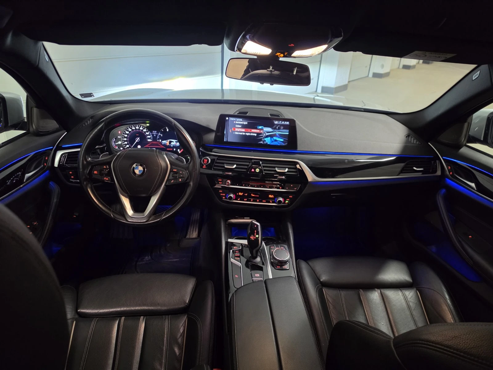BMW 530 530D Sport Line СМЕНЕНИ ВЕРИГИ!, снимка 14 - Автомобили и джипове - 55583768