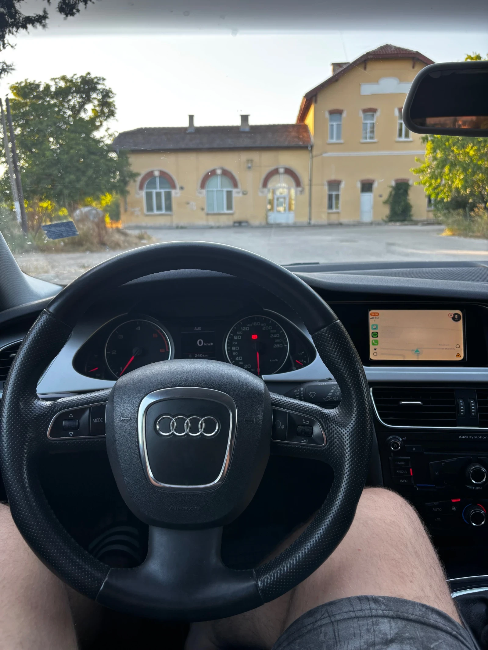Audi A4, снимка 9 - Автомобили и джипове - 55595744