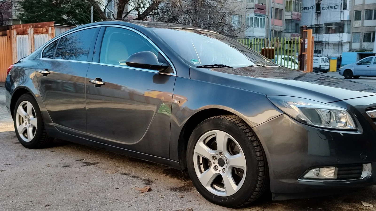 Opel Insignia 2.8 v6 t 4x4 cosmo, снимка 9 - Автомобили и джипове - 55697582