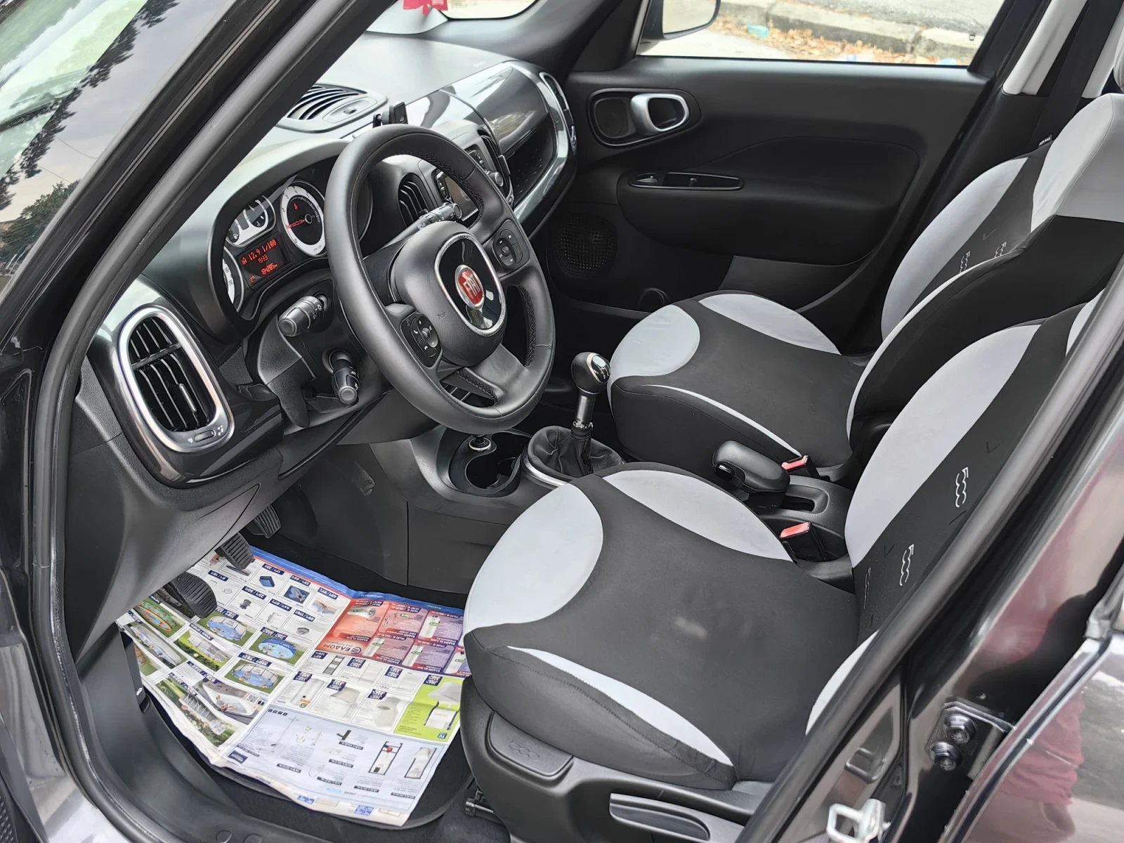 Fiat 500L 1.3d TOP ITALIA, снимка 12 - Автомобили и джипове - 55775520