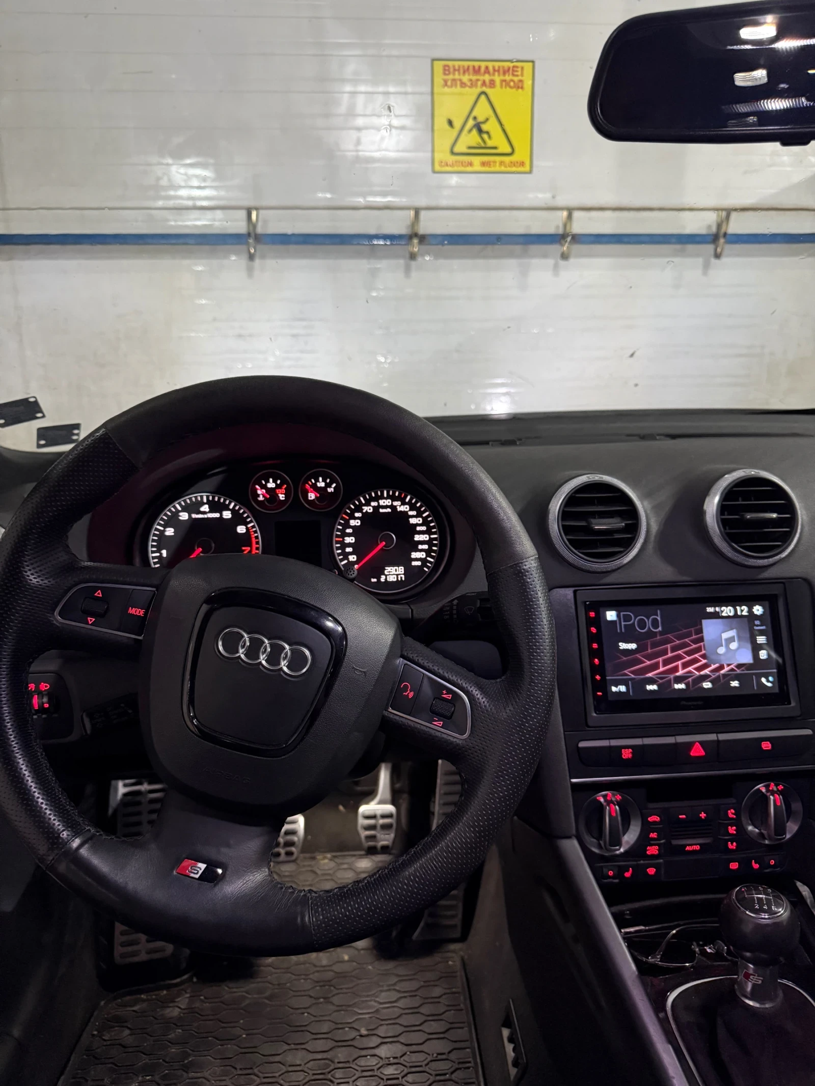 Audi A3 2.0T, снимка 10 - Автомобили и джипове - 55953148