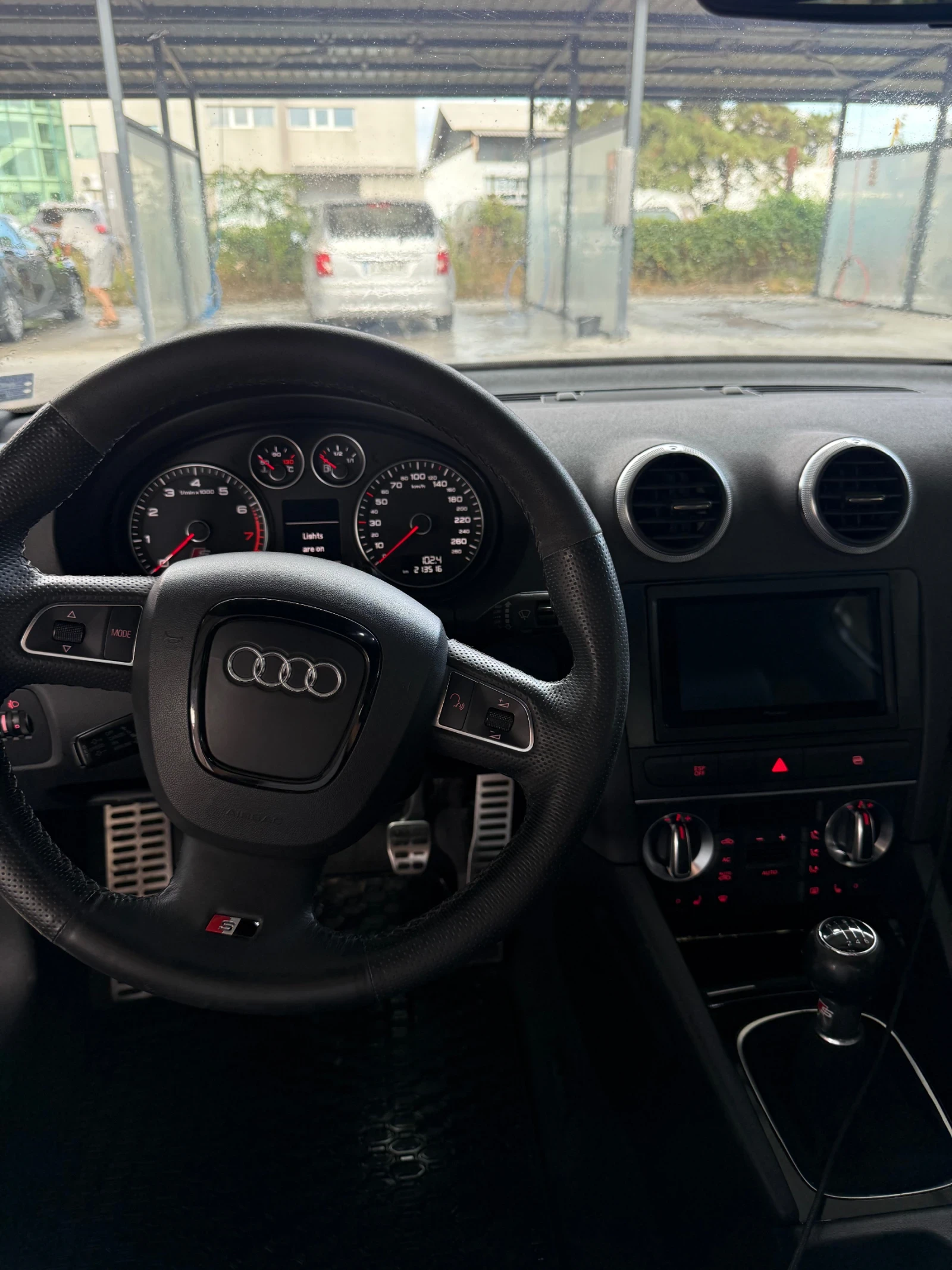 Audi A3 2.0T, снимка 9 - Автомобили и джипове - 55953148