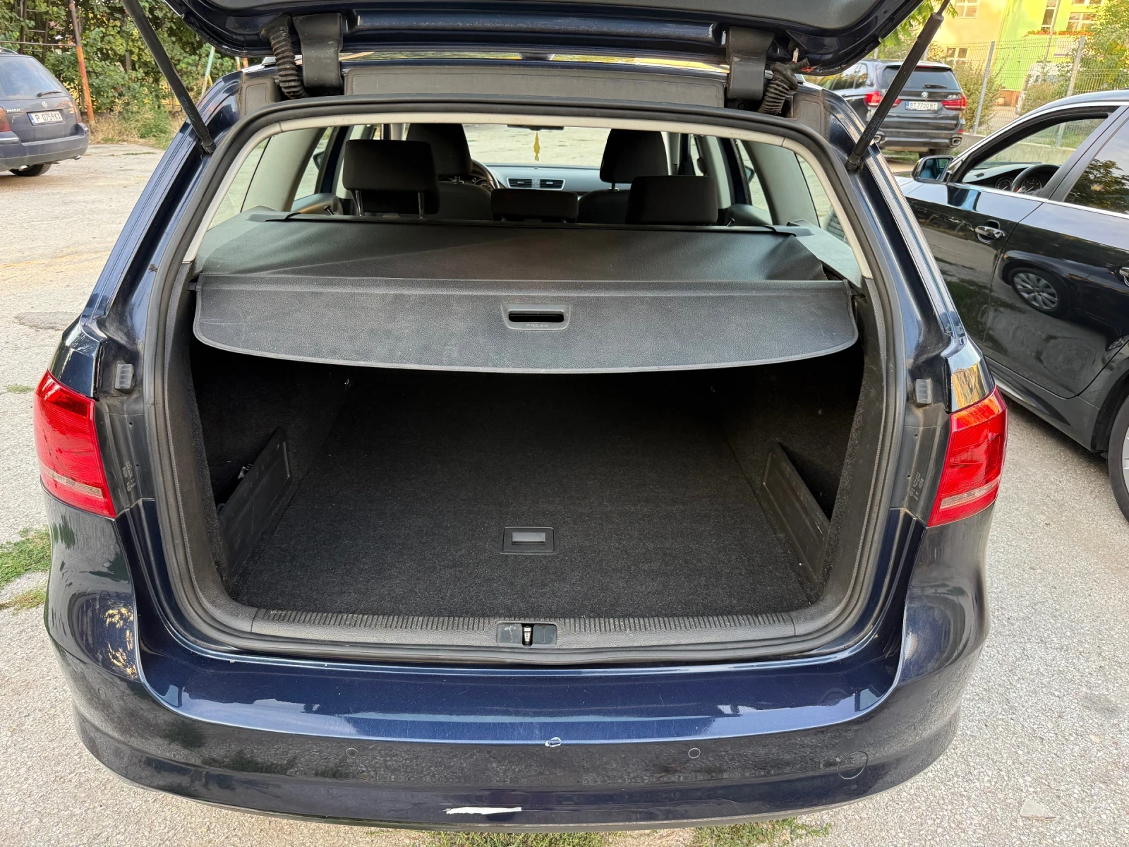 VW Passat VW PASSAT 2.0 TDI 140, снимка 8 - Автомобили и джипове - 55978669