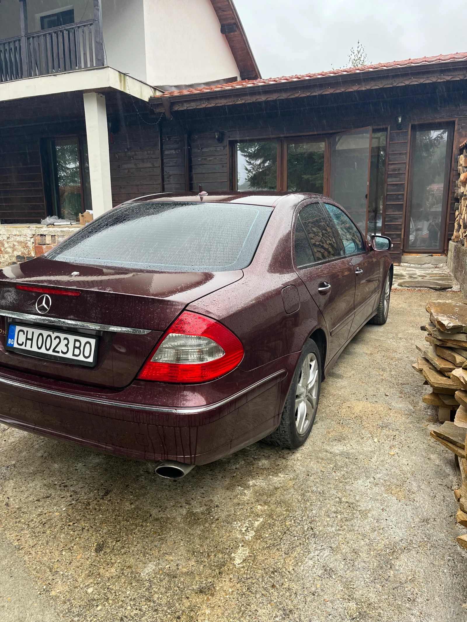 Mercedes-Benz E 280, снимка 10 - Автомобили и джипове - 56235731